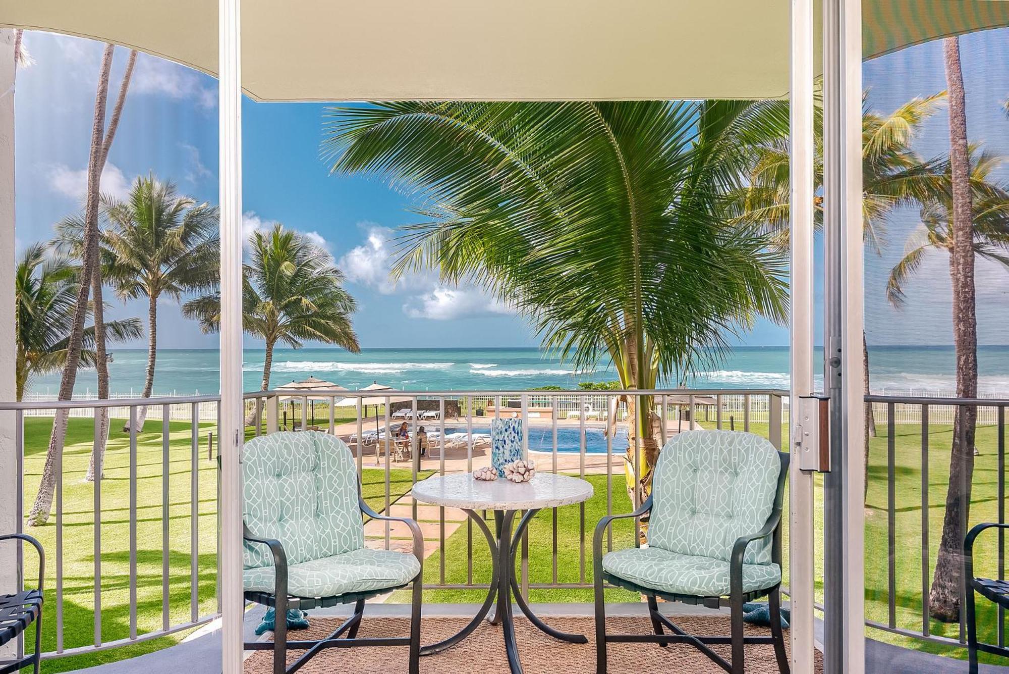 ***Serendipity On The Moana - Legal & Oceanfront - Great For Work & Play!*** Waianae Экстерьер фото